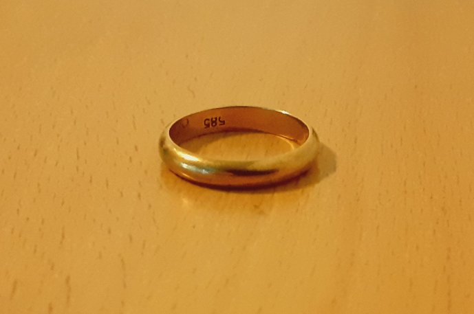 Gold 585 Ring glatt ca. 3,11g