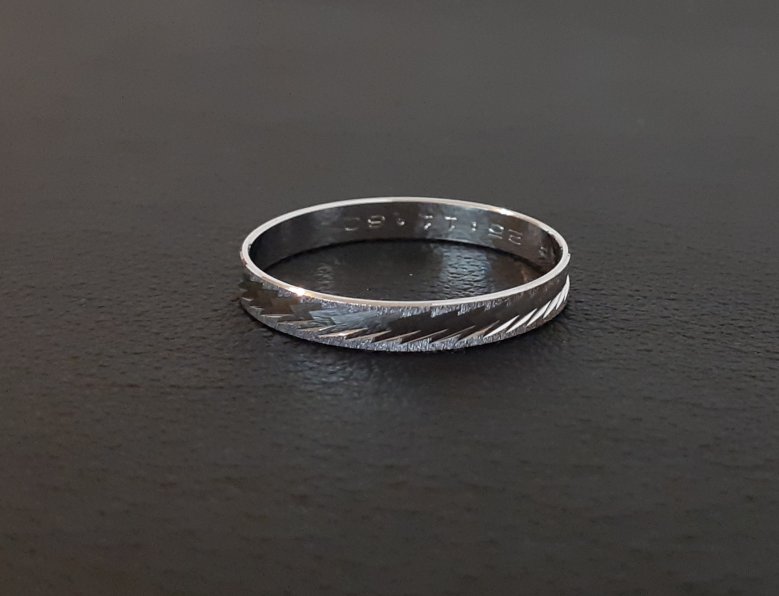 Gold 333 Ring Weißgold ca. 1,1g