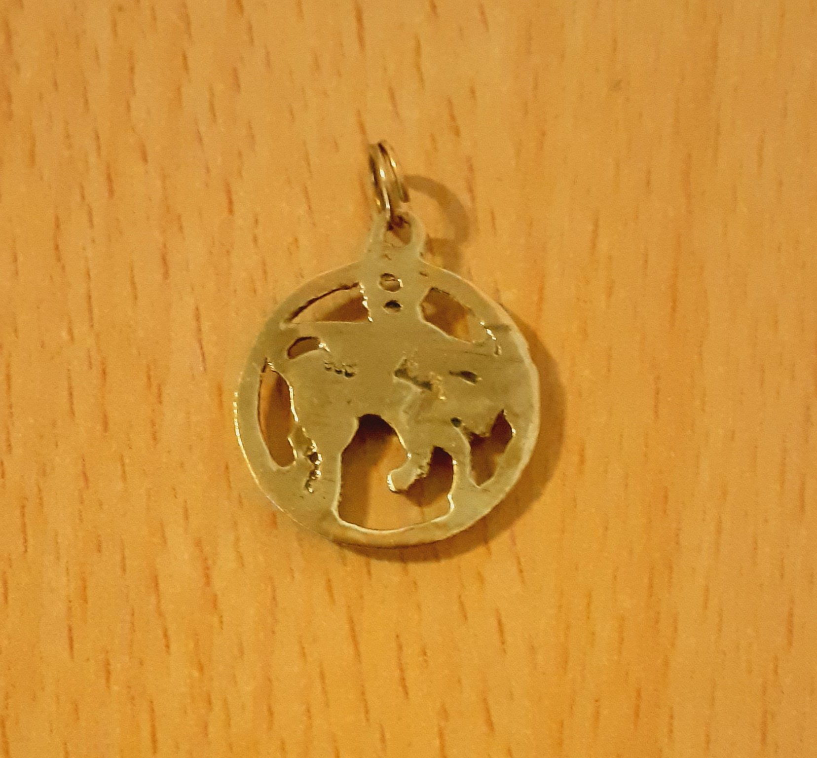 Gold 333 Anhänger Sternz Stier ca. 2,24g – Foto 3